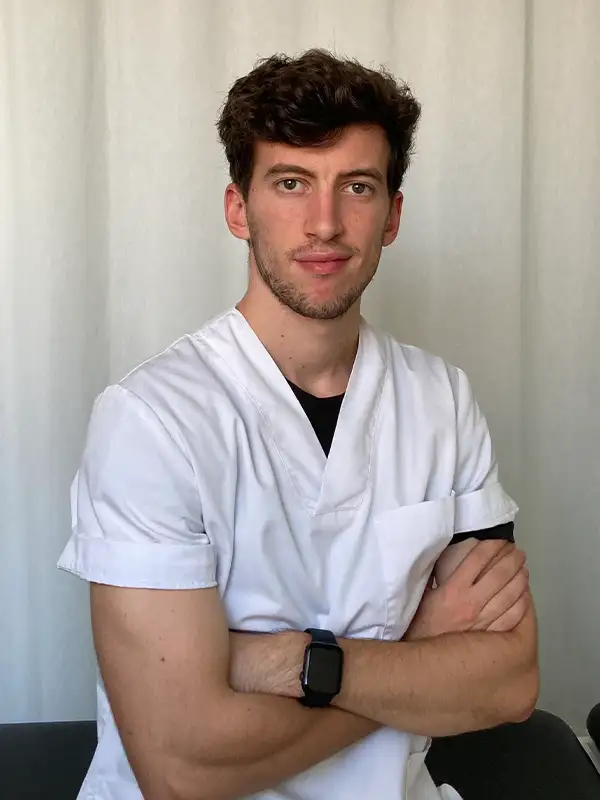 Arnau Casas Fisioterapeuta Clínica BURI